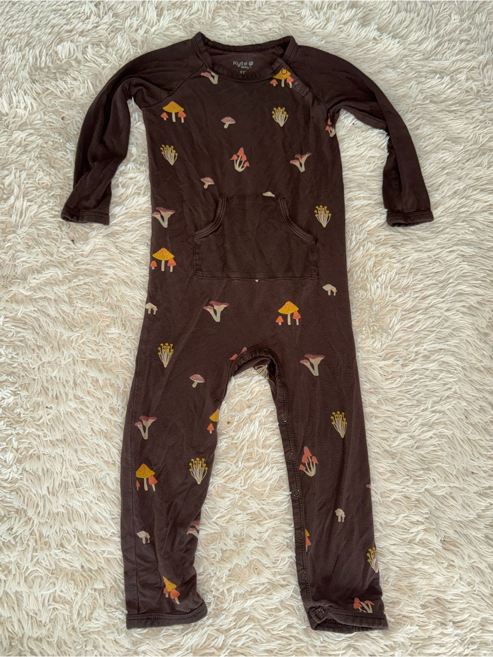 Kyte BABY Brown Mushroom Print Footed Romper